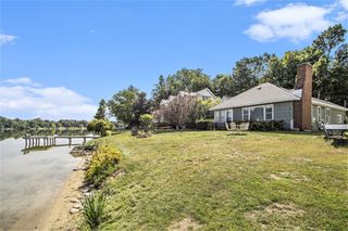 51361 Summit Street, Paw Paw, MI 49079