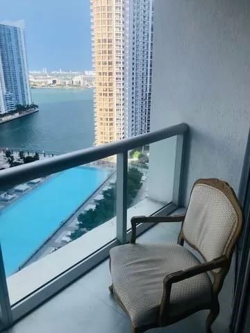 495 Brickell Ave 2106, Miami, FL 33131
