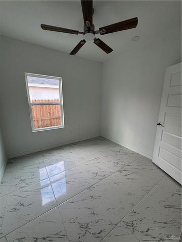 3305 S Chloe Avenue, Edinburg, TX 78542