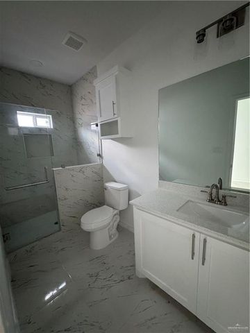 3305 S Chloe Avenue, Edinburg, TX 78542