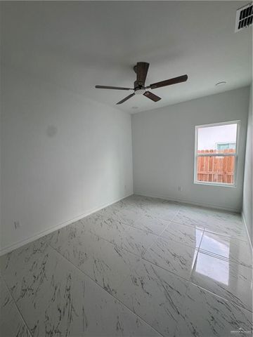 3305 S Chloe Avenue, Edinburg, TX 78542