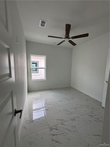 3305 S Chloe Avenue, Edinburg, TX 78542