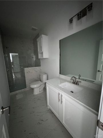 3305 S Chloe Avenue, Edinburg, TX 78542