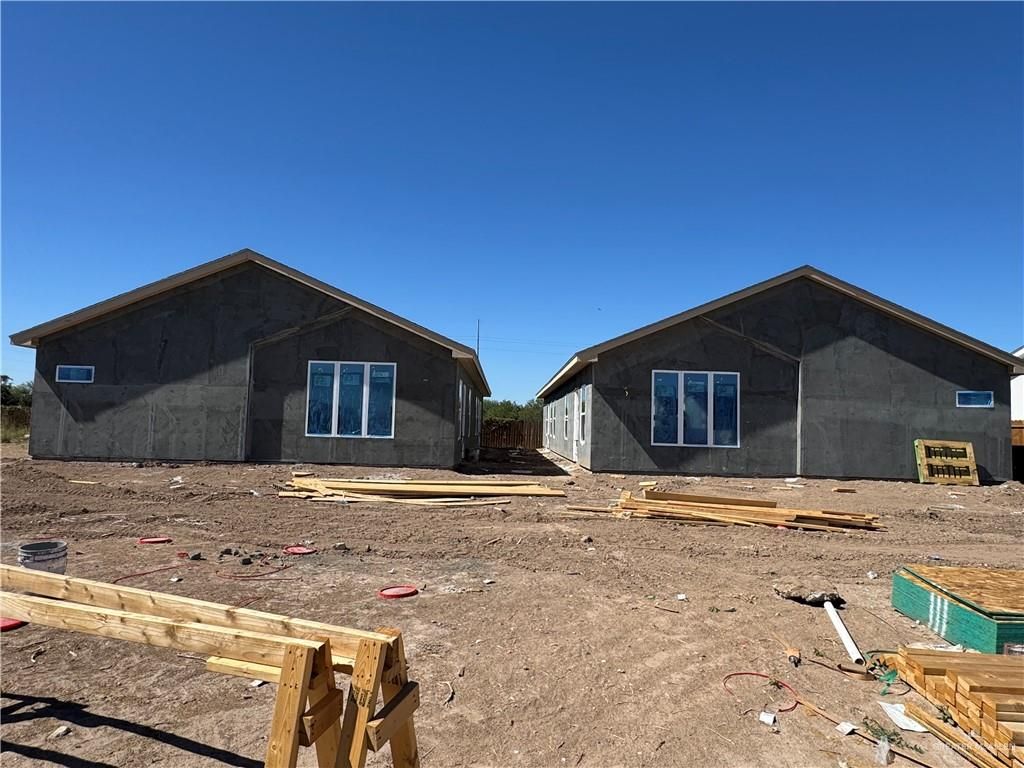 3305 S Chloe Avenue, Edinburg, TX 78542