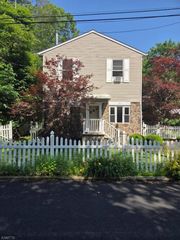 25 Alabama Ave, Jefferson Twp., NJ 07849