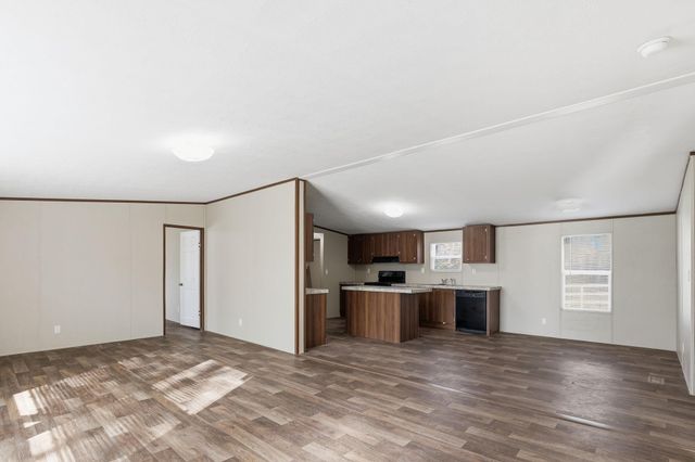 101 Oakdale Drive, Huntsville, TX 77320