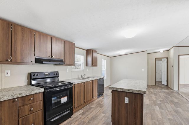 101 Oakdale Drive, Huntsville, TX 77320