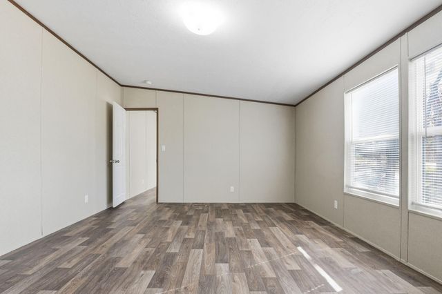 101 Oakdale Drive, Huntsville, TX 77320