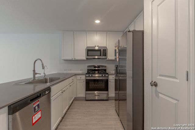 9847 Sanborn Grist, San Antonio, TX 78254