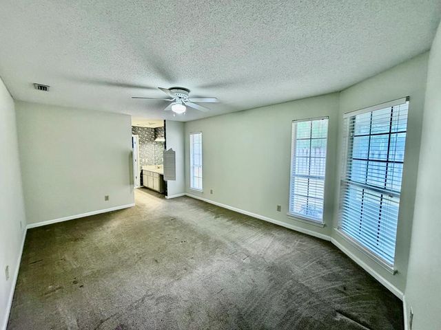 200 Concord Circle, Dothan, AL 36301