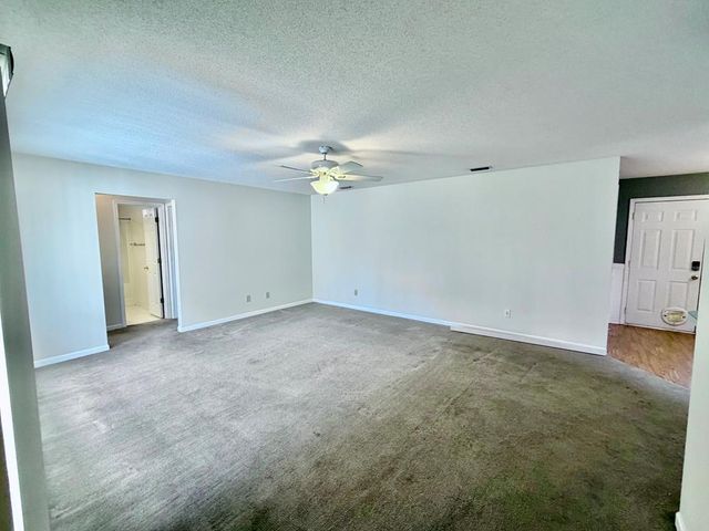 200 Concord Circle, Dothan, AL 36301