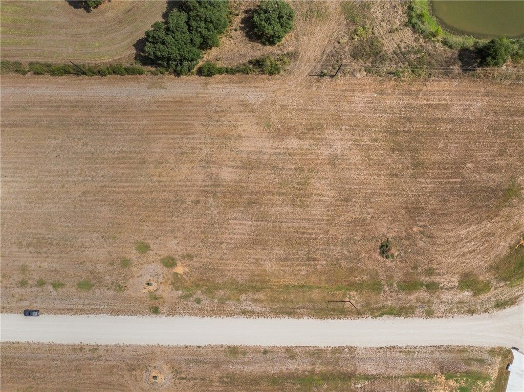 133 Court Side Drive, Snook, TX 77878 — photo 3