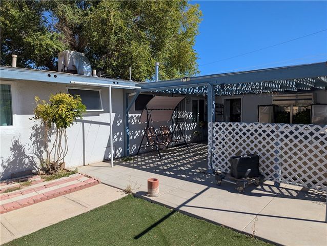 38457 Glenbush Avenue, Palmdale, CA 93550