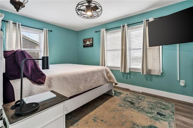 1207 N Atherton Road, Independence, MO 64056