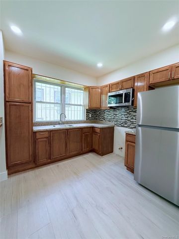 435 E 5th Street 1, Mount Vernon, NY 10553