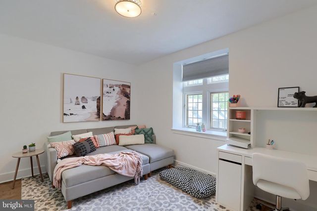 80 SCHOOL HOUSE RD, Lancaster, PA 17603