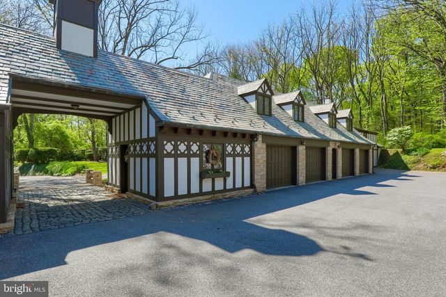 80 SCHOOL HOUSE RD, Lancaster, PA 17603