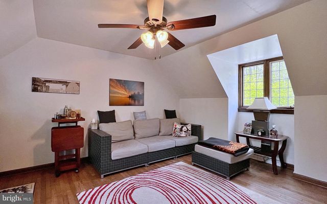 80 SCHOOL HOUSE RD, Lancaster, PA 17603