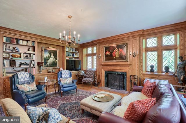 80 SCHOOL HOUSE RD, Lancaster, PA 17603