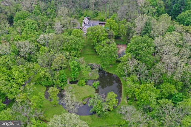 80 SCHOOL HOUSE RD, Lancaster, PA 17603