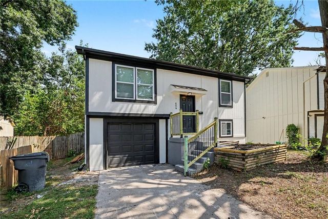 606 E Welston Avenue, Olathe, KS 66061