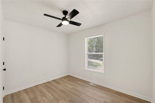 606 E Welston Avenue, Olathe, KS 66061