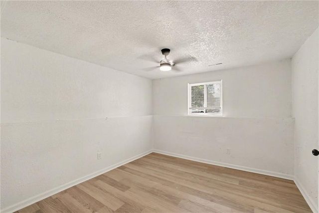 606 E Welston Avenue, Olathe, KS 66061