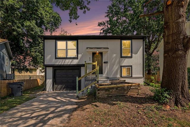606 E Welston Avenue, Olathe, KS 66061