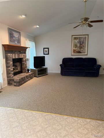 1167 Sweeping Oaks Drive, Unincorporated, MO 63304