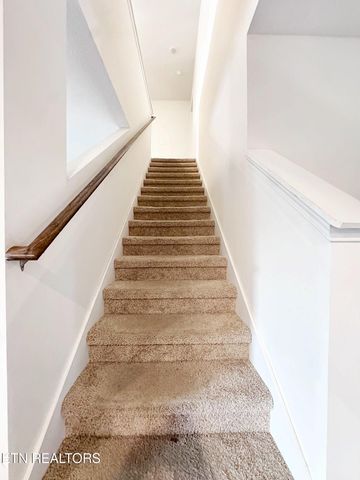 507 Creek Bridge Way, Maryville, TN 37804