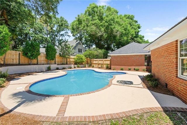 7671 Country Squire Drive, Mobile, AL 36695