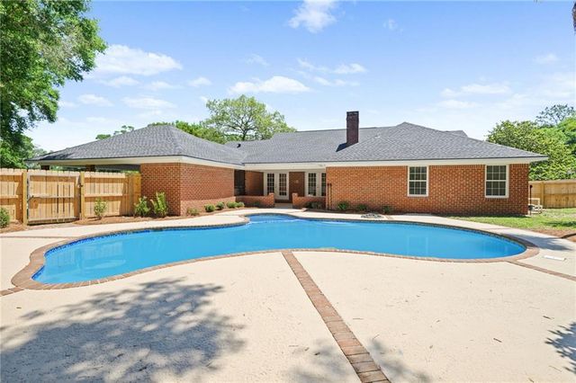 7671 Country Squire Drive, Mobile, AL 36695