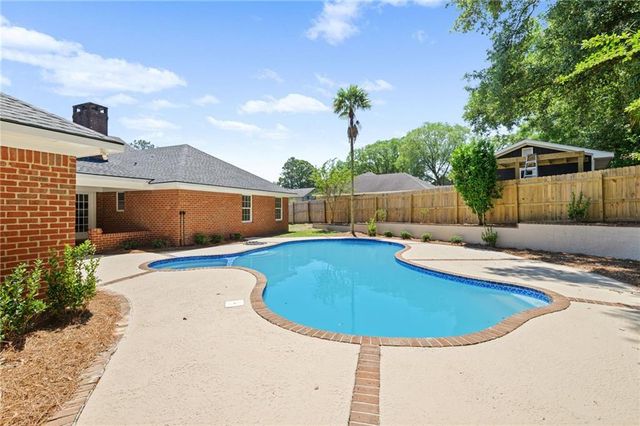 7671 Country Squire Drive, Mobile, AL 36695