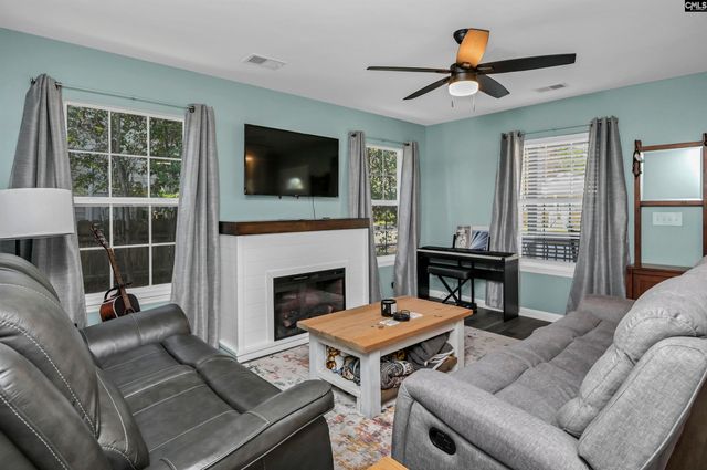 707 Holland Avenue, Cayce, SC 29033