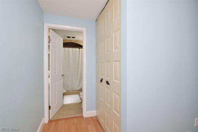 17615 Indian Hills Drive, Chagrin Falls, OH 44023