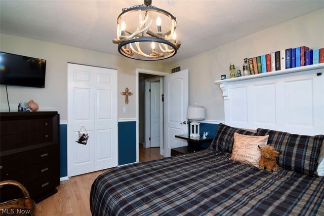 17615 Indian Hills Drive, Chagrin Falls, OH 44023