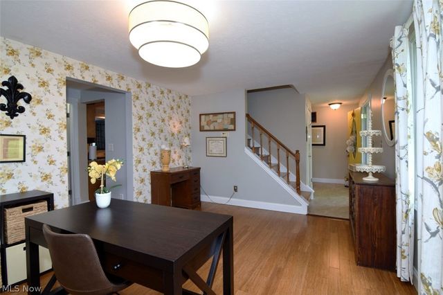 17615 Indian Hills Drive, Chagrin Falls, OH 44023