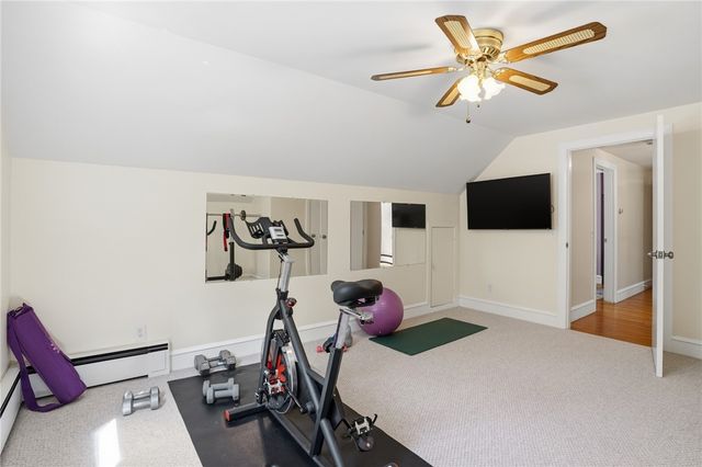 712 East Road Road, Scituate, RI 02857