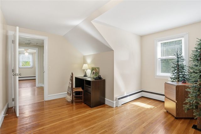 712 East Road Road, Scituate, RI 02857