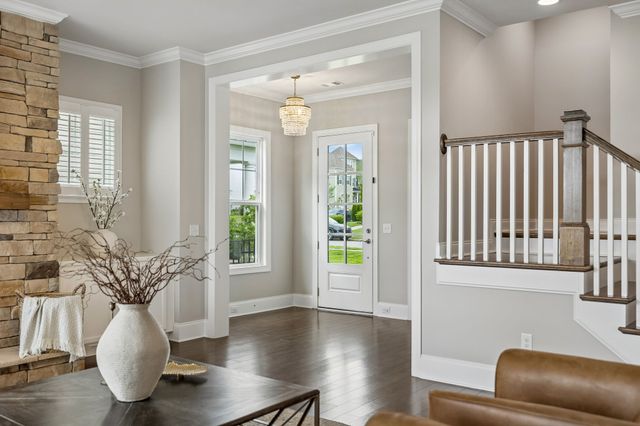 9560 Dresden Sq, Brentwood, TN 37027