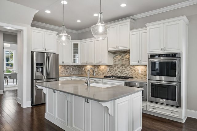 9560 Dresden Sq, Brentwood, TN 37027