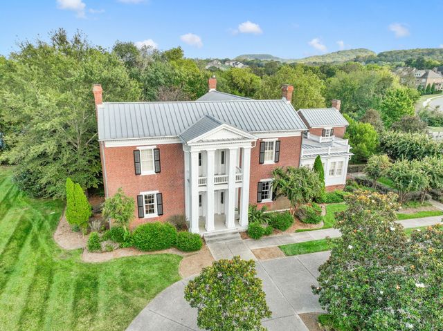 9560 Dresden Sq, Brentwood, TN 37027