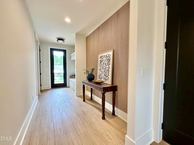 521 Coleman Street, Raleigh, NC 27610