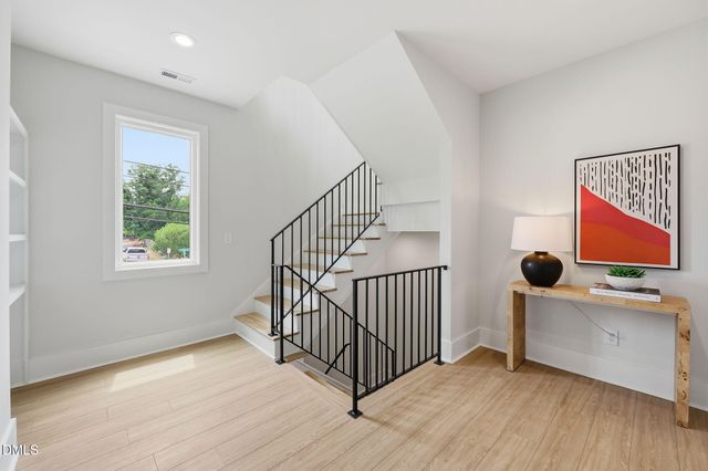 521 Coleman Street, Raleigh, NC 27610