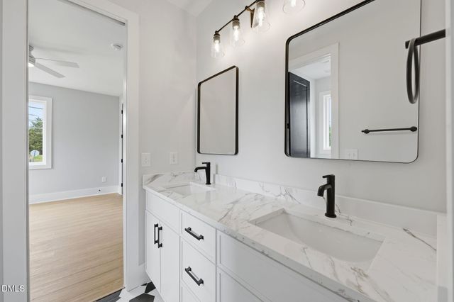 521 Coleman Street, Raleigh, NC 27610