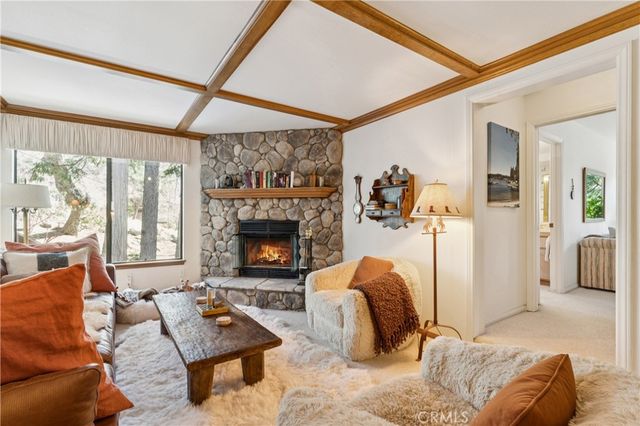 27391 Alpen, Lake Arrowhead, CA 92352