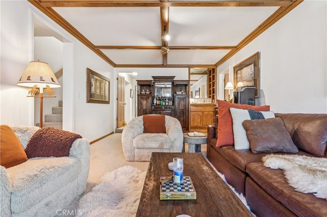 27391 Alpen, Lake Arrowhead, CA 92352