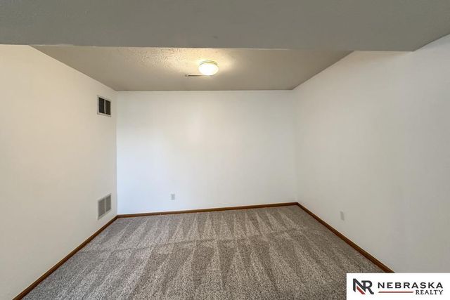 17832 Josephine Street, Omaha, NE 68136