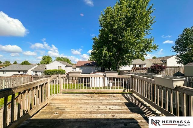 17832 Josephine Street, Omaha, NE 68136