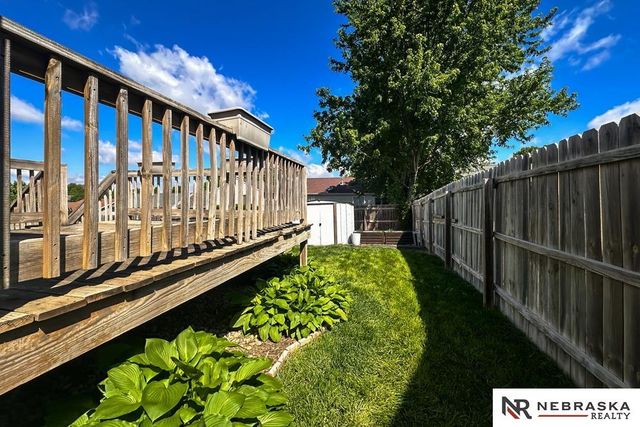 17832 Josephine Street, Omaha, NE 68136